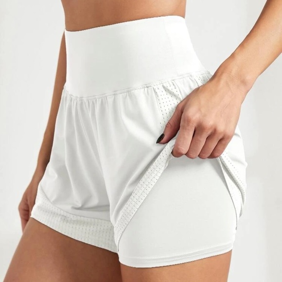 SHEIN Pants - Women’s athletic shorts